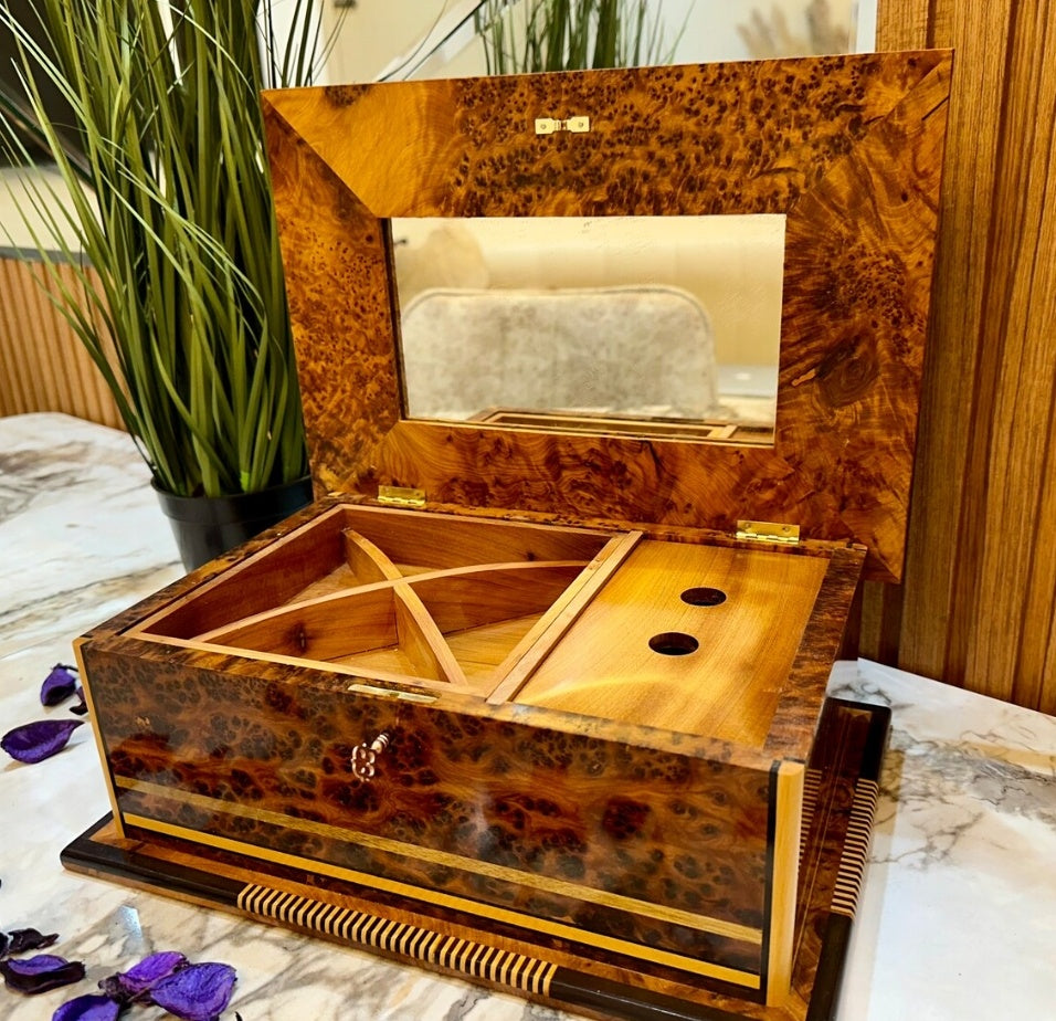 Coffret à bijoux de luxe en bois de ronce de 13 x 8 po incrusté de nacre, coffret cadeau d'anniversaire verrouillable fait à la main avec miroir à l'intérieur, boîte décorative, boîte à souvenirs, cadeau de Noël