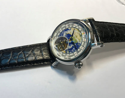 Montre ronde Globe Tourbillon mode 3D