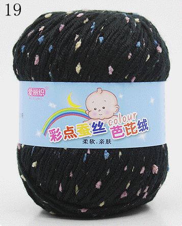 Color dot medium thick hand-knitted thread