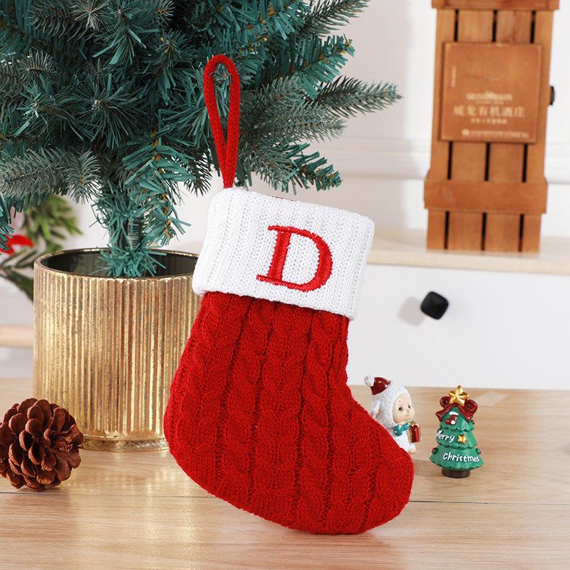 Chaussettes de Noël en laine tricotée avec pendentif en forme d'arbre de Noël décoratif et créatif