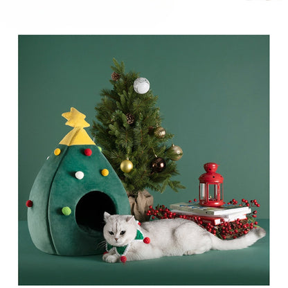 Nid de chat et de chien de Noël chaud et confortable en peluche pour animaux de compagnie, lit de grotte en forme d'arbre, nid de chat détachable et lavable, fournitures pour animaux de compagnie