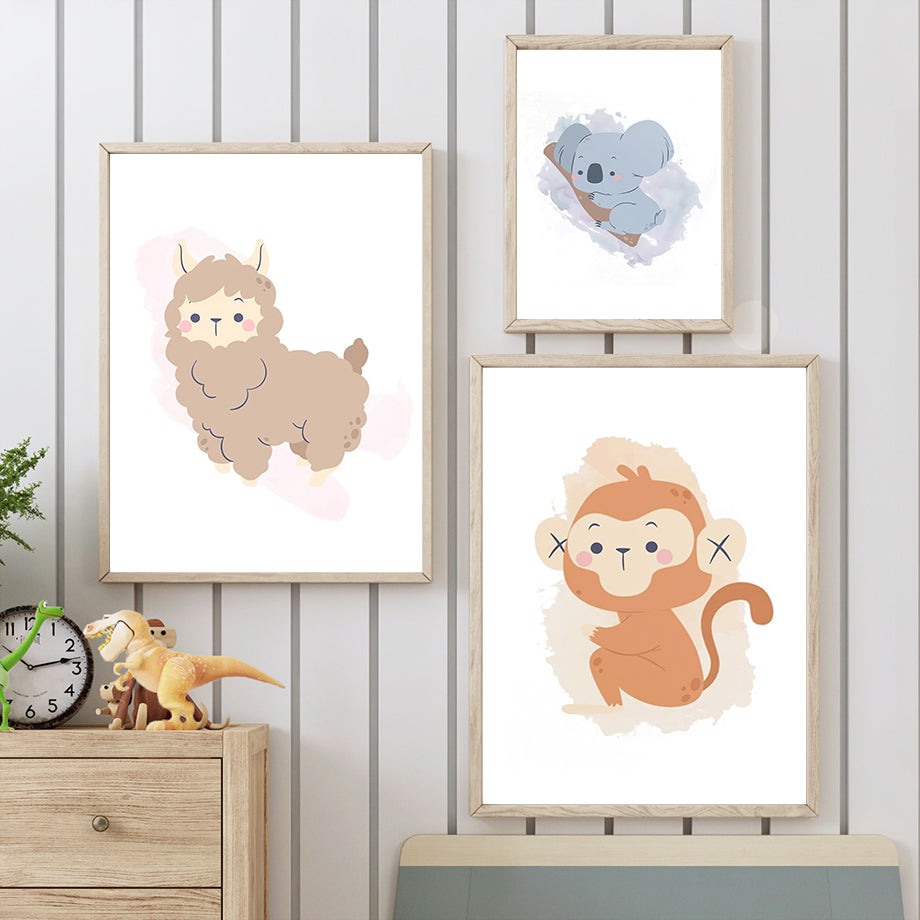 Póster escandinavo con estampado animal para decoración de habitación infantil.