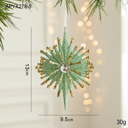 Colgante de plástico con forma de árbol de Navidad con forma de mariposa verde