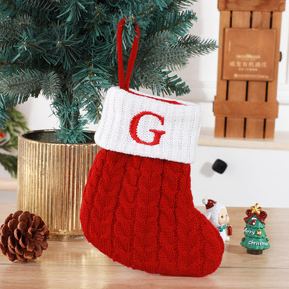 Chaussettes de Noël en laine tricotée avec pendentif en forme d'arbre de Noël décoratif et créatif