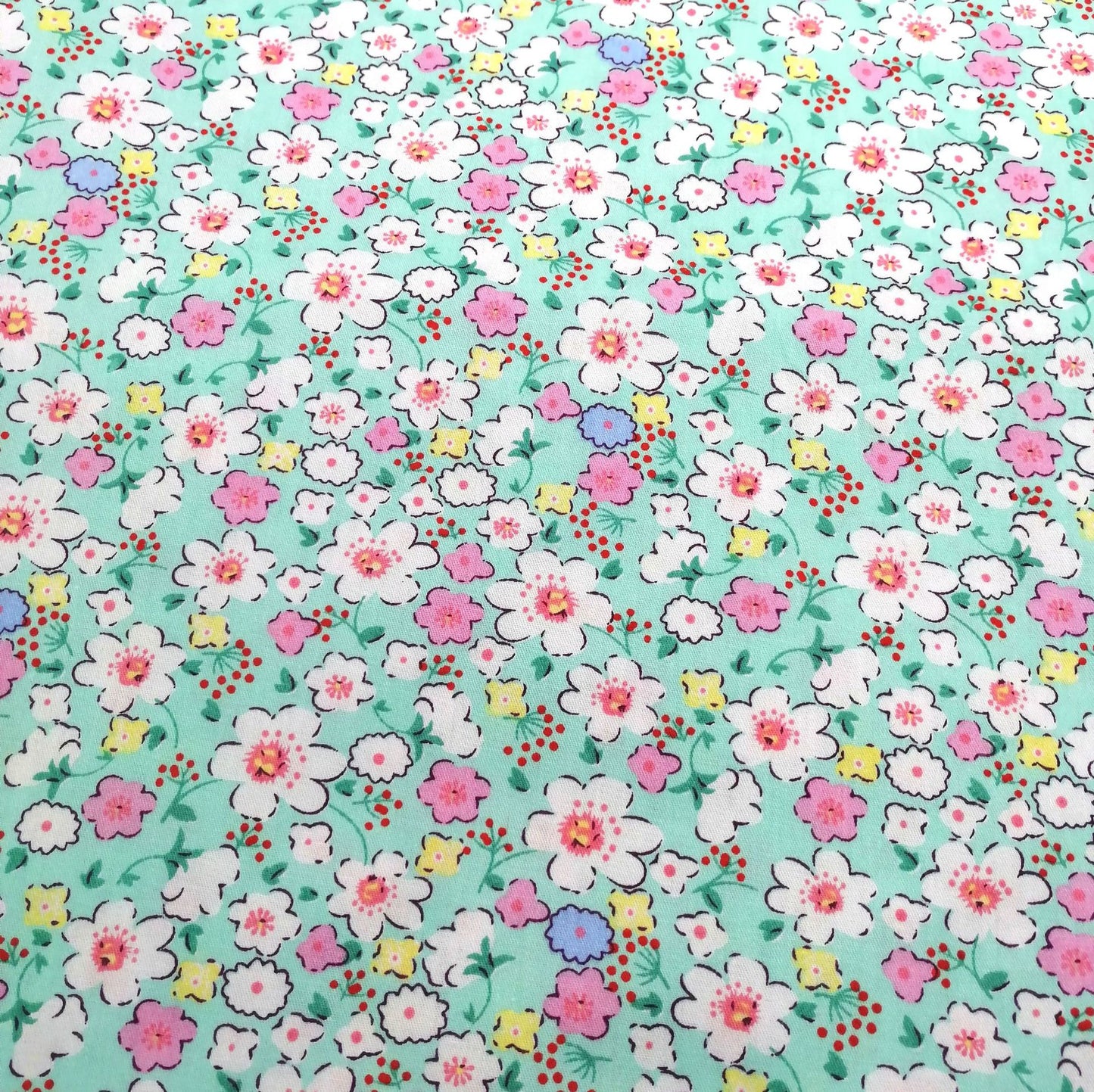 Cotton Twill Printed Cloth DIY Handmade Patchwork Floral Cloth Cotton Bedding Fabric