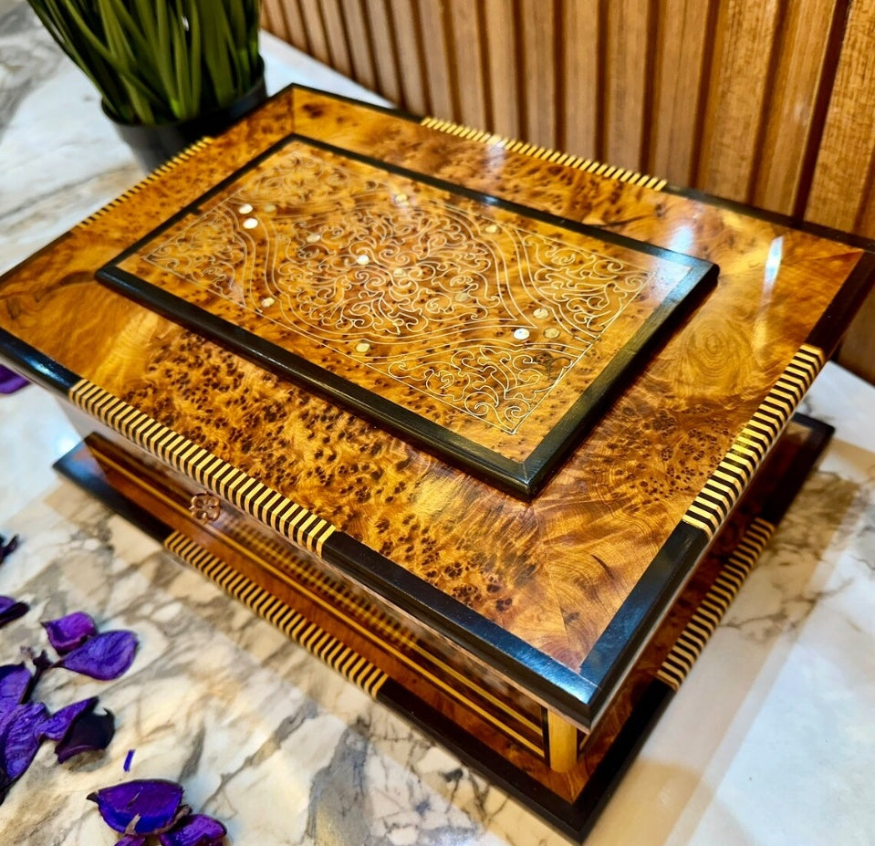 Coffret à bijoux de luxe en bois de ronce de 13 x 8 po incrusté de nacre, coffret cadeau d'anniversaire verrouillable fait à la main avec miroir à l'intérieur, boîte décorative, boîte à souvenirs, cadeau de Noël